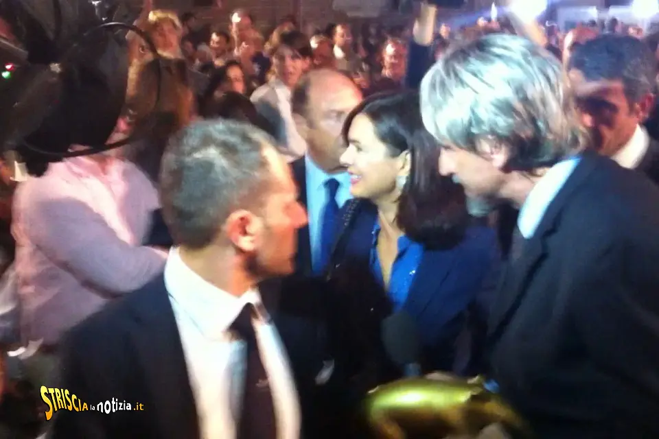 Striscia la notizia: Tapiro d’oro a Laura Boldrini