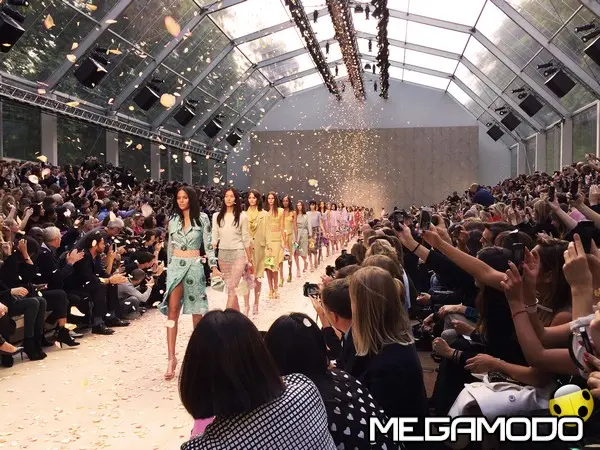 burberry prorsum womenswear spring summer 2014 show final 002
