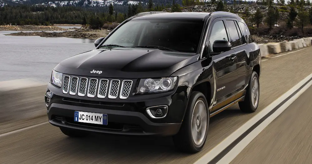 Arriva Jeep Compass con motore da 2,0 litri benzina
