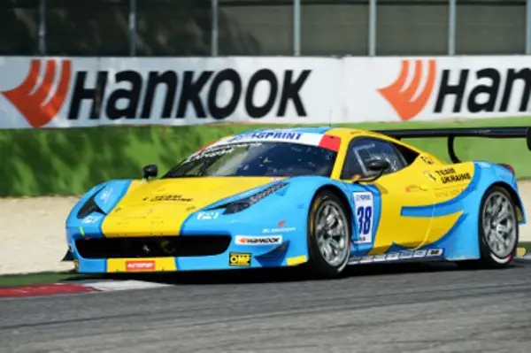 Hankook e la SUPERSTARS WORLD pronte per il finale a Vallelunga