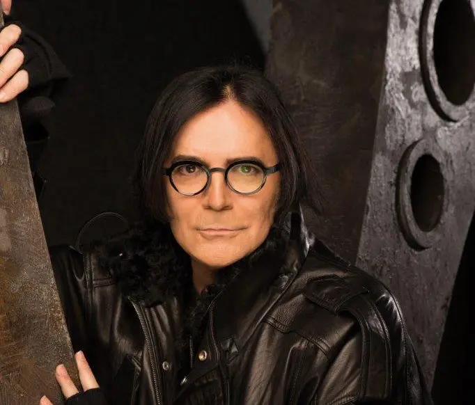 Renato Zero: esce il 29 ottobre "Amo Capitolo II"