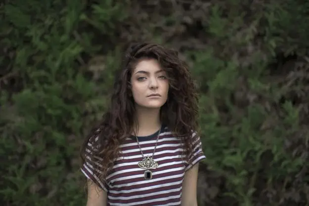 Lorde: esce il 3 dicembre "Pure Heroine"