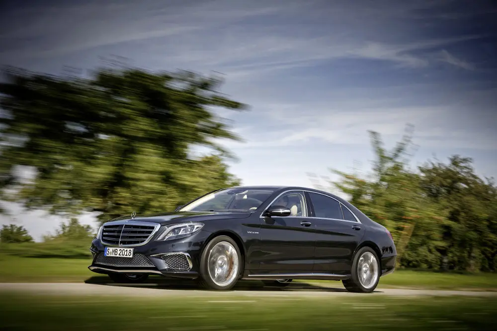 Mercedes-Benz S 65 AMG: straordinarie prestazioni ed eccellente dinamismo