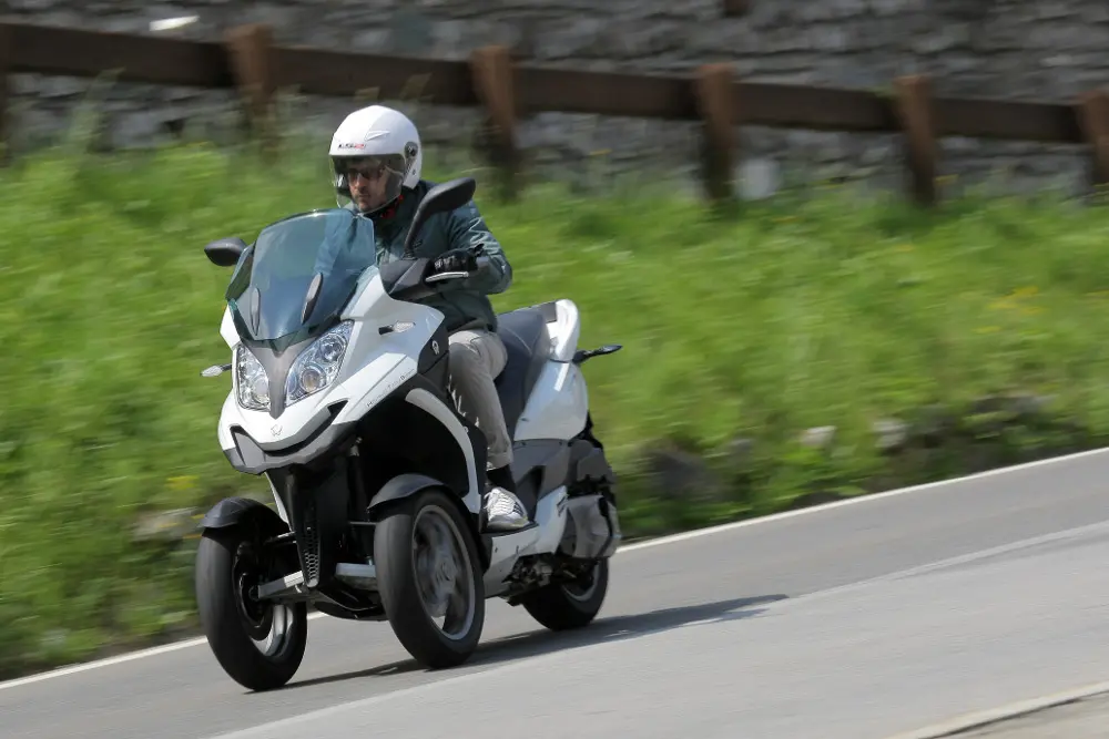 Eicma 2013: nuovo Quadro S con 21 aggiornamenti tecnici e stilistici 