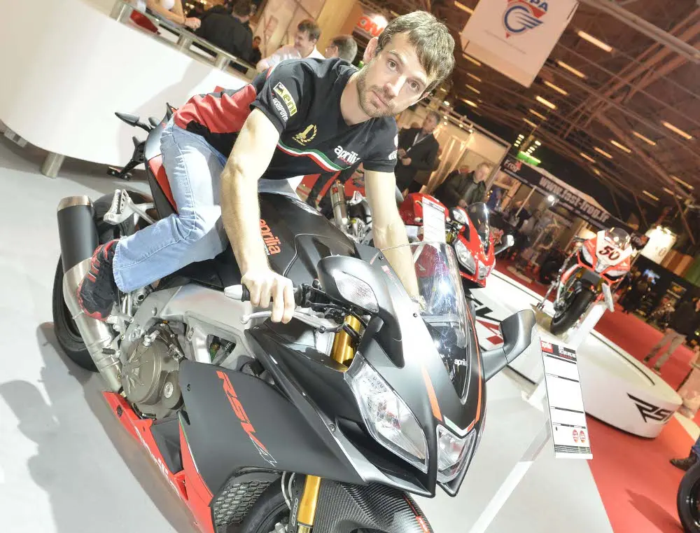 Piaggio al Salon de la Moto di Parigi: il debutto di Vespa Primavera