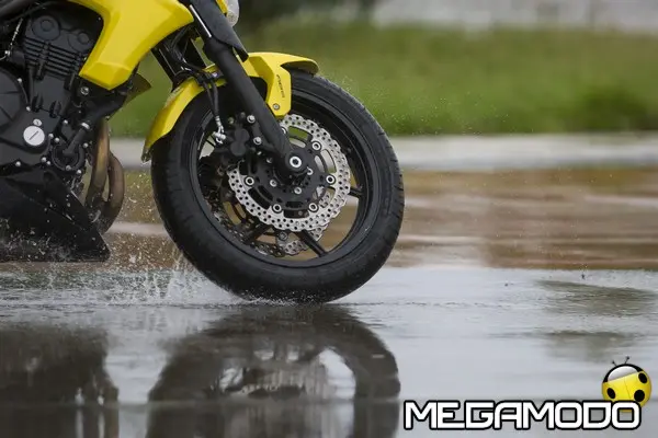 michelin pilot road 4 wet track