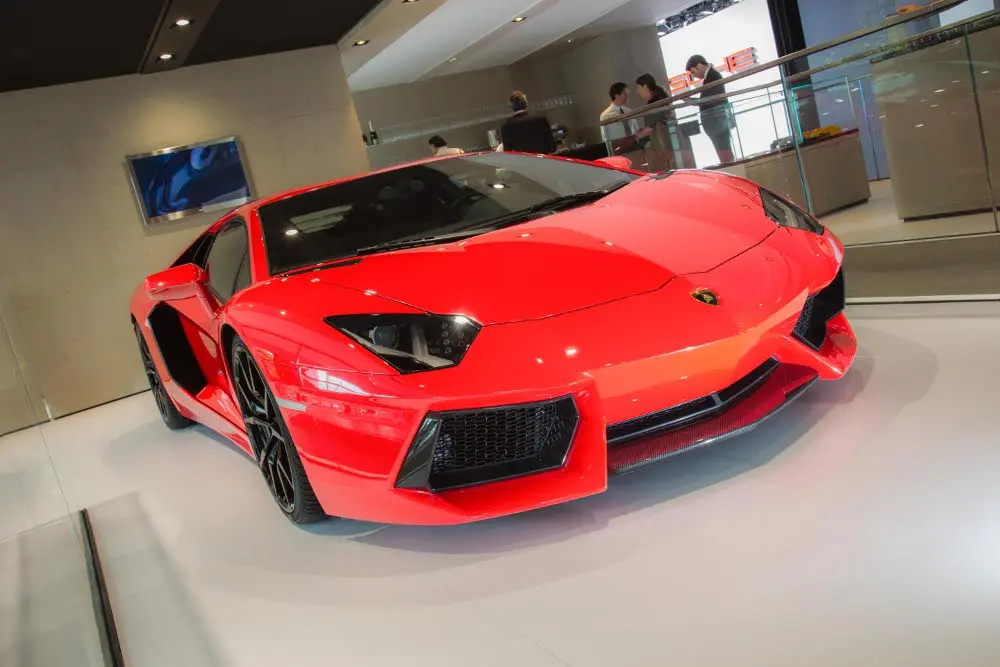 Lamborghini: vendite in crescita nel 2013, 2.121 auto consegnate