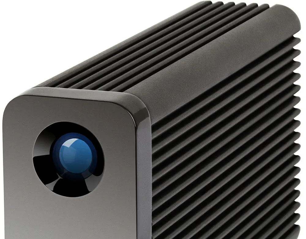 LaCie Little Big Disk Thunderbolt 2, la più veloce soluzione di storage portatile