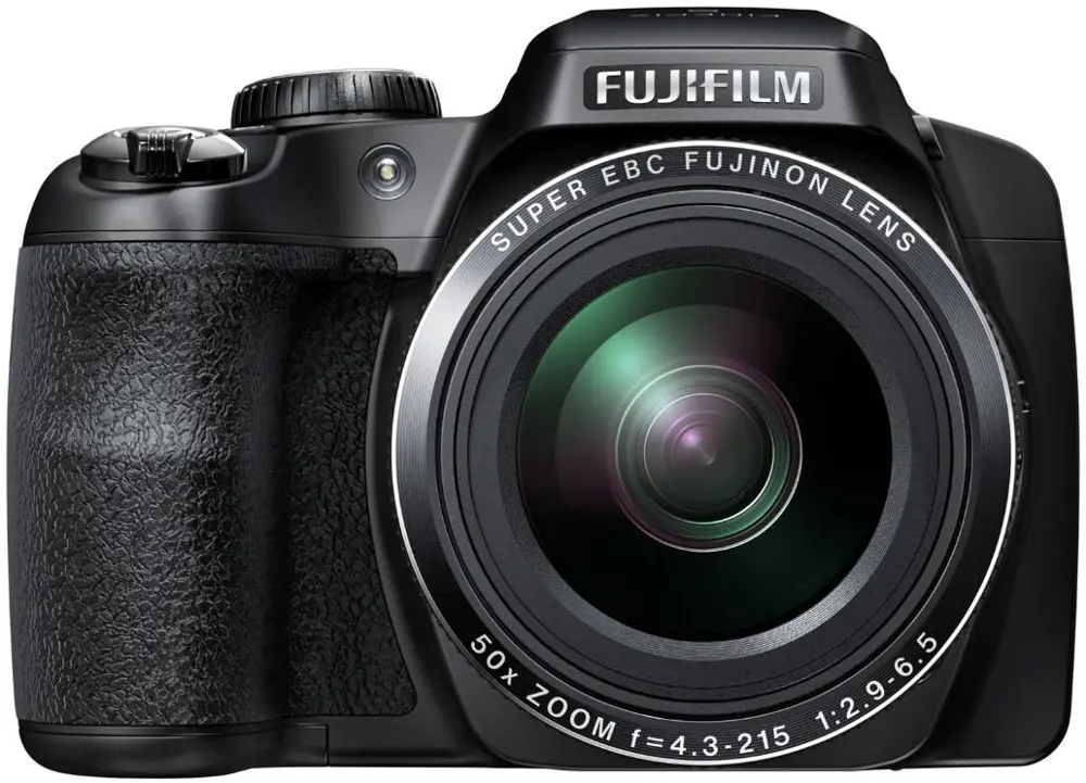 Fotocamera Fujifilm FinePix S9200 con il potente zoom ottico 50x