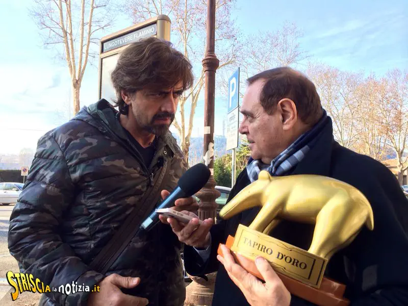 Striscia la notizia: Tapiro d'oro a Clemente Mastella 