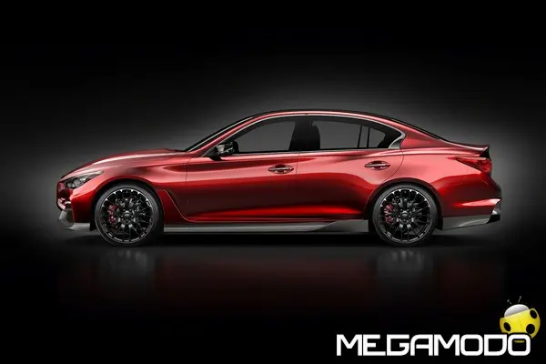 infiniti q50 eau rouge detroit bassa risoluzione