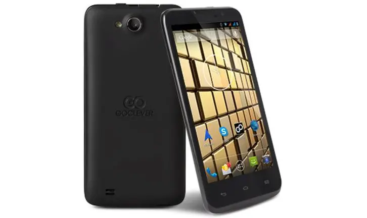 Smartphone Goclever Insignia 5X con display IPS 1080p da 5” e due batterie