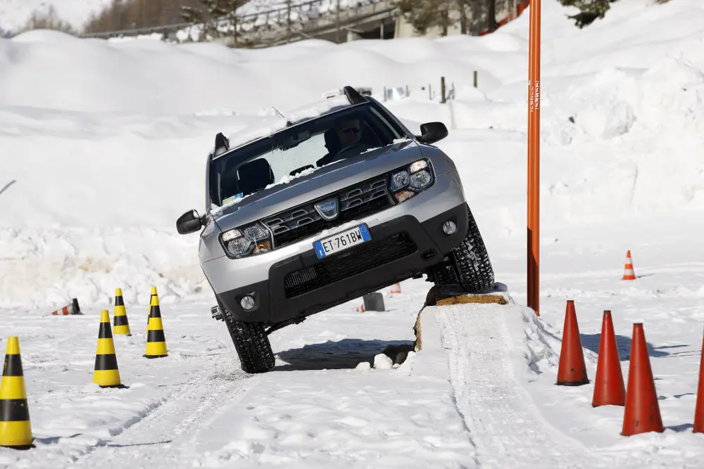 Dacia Duster, avventura no limits a Saint Rhémy en Bosses