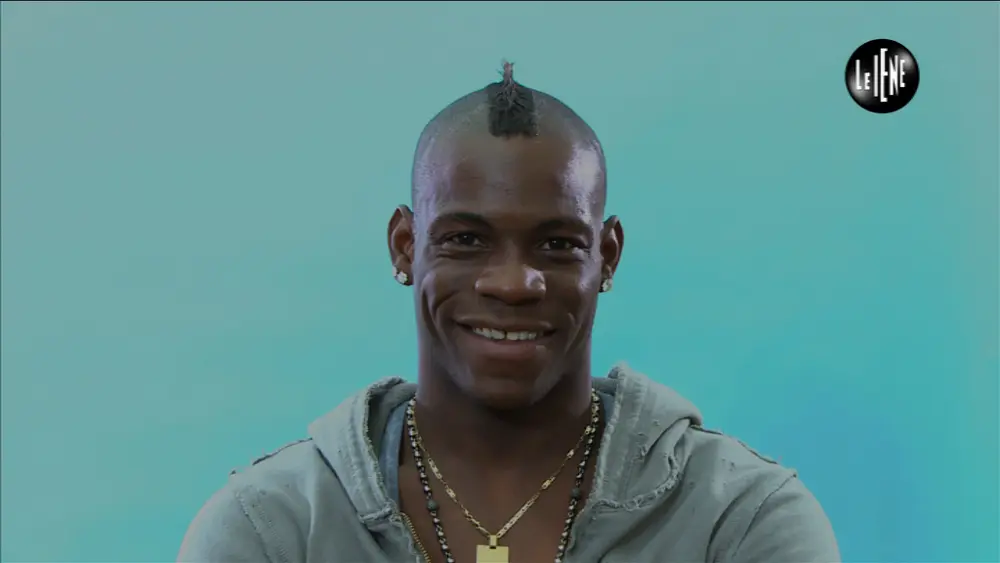 Mario Balotelli: "Scrivere dad mi ha fatto emozionare"