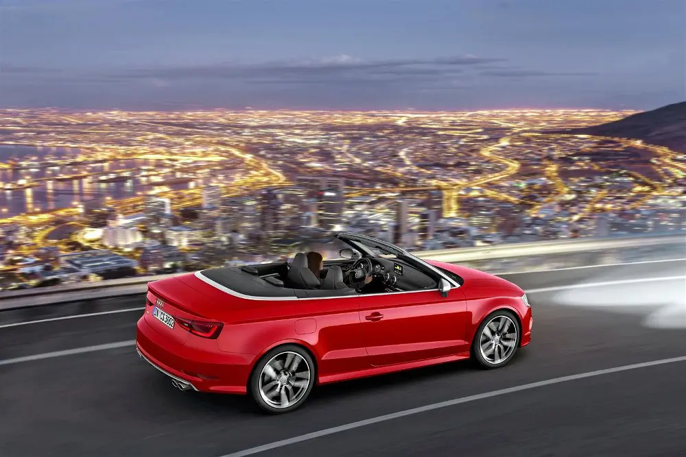 Audi S3 Cabriolet: trazione quattro per una guida coinvolgente