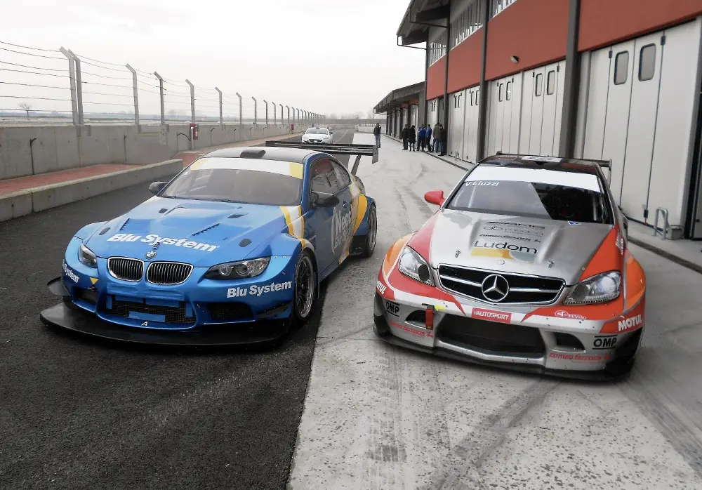 Primi test del Michelin Touring Cars Cup 2014