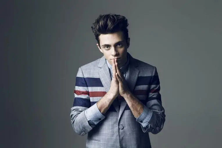 Alessandro Casillo: "#Ale" ancora nella top 10 della classifica dei dischi più venduti della settimana