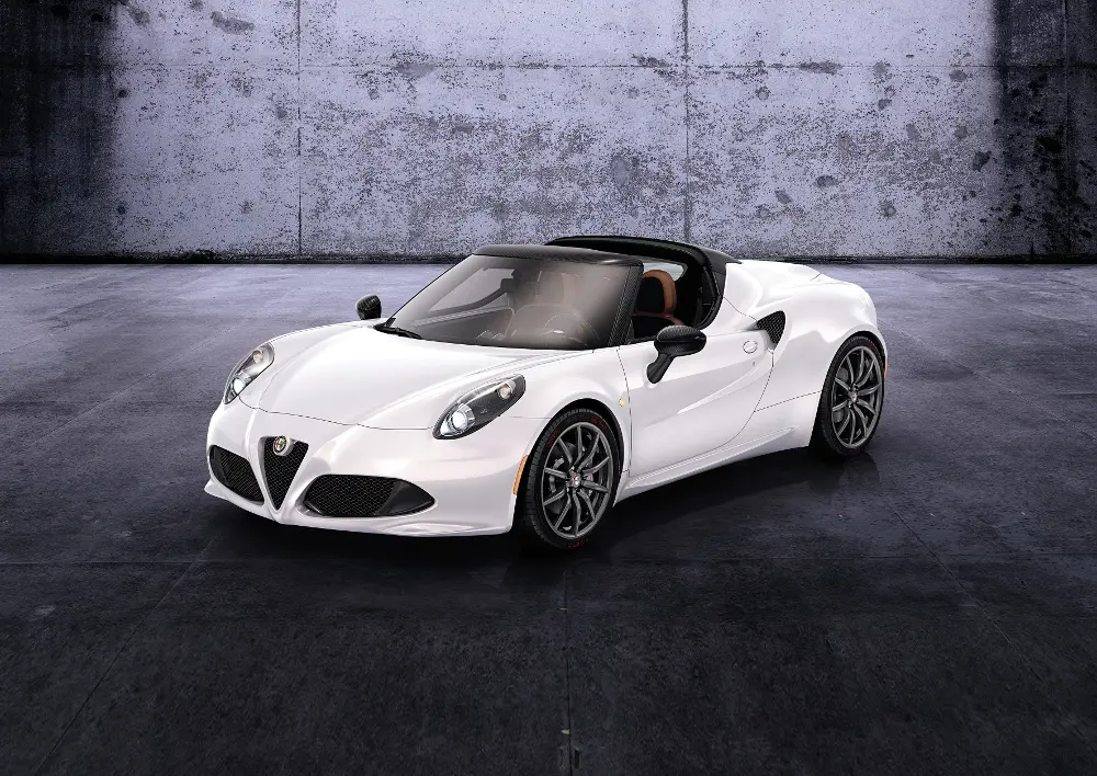 Alfa Romeo 4C Spider: prestazioni, stile italiano ed eccellenza tecnica 