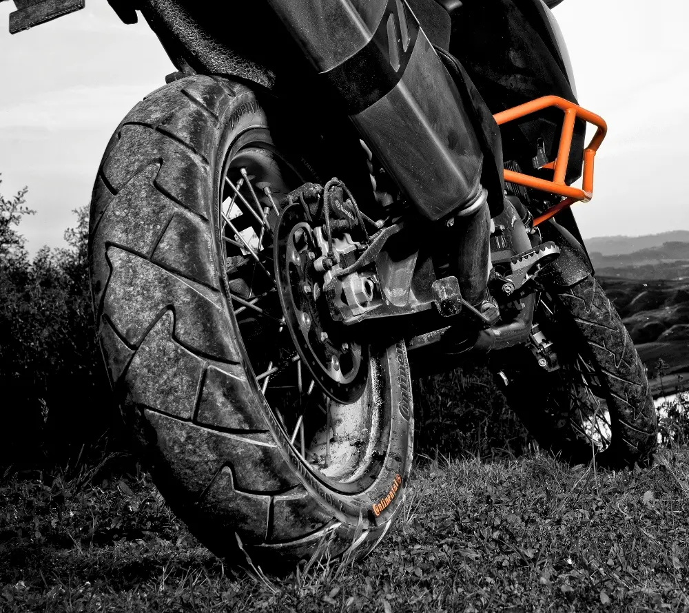 Continental ContiTrailAttack 2 esalta l’MSC di KTM: lo pneumatico "dialoga" con l’elettronica