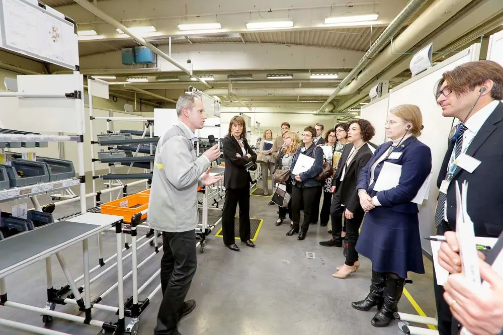 Renault lancia a Flins una scuola di Lean Manufacturing