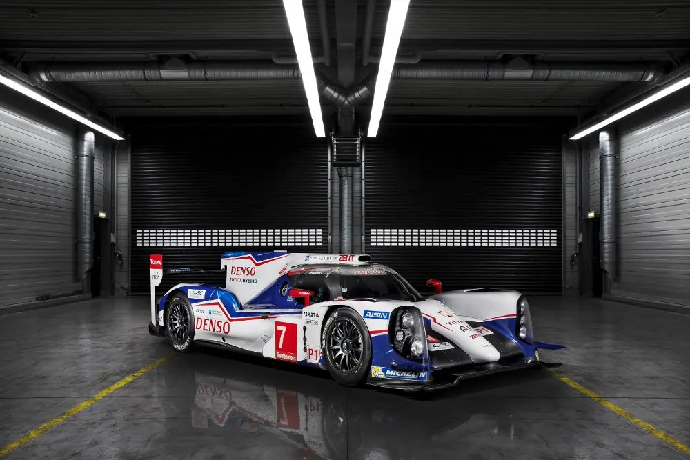 Toyota Hybrid TS040, una nuova era per Toyota Racing
