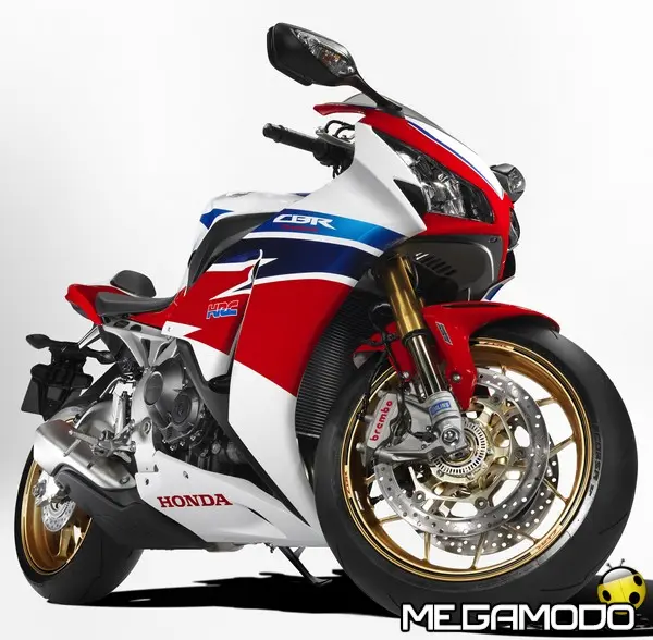 Pirelli DIABLO Supercorsa SP scelto da Honda per la nuova CBR1000RR Fireblade SP 