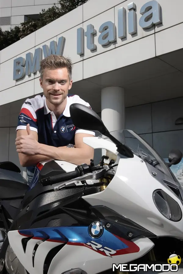 BMW Superbike: Leon Camier sostituirà Sylvain Barrier