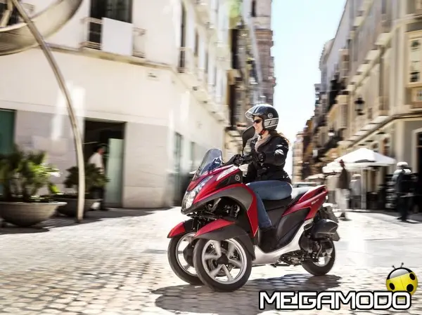 yamaha tricity my 2015 action