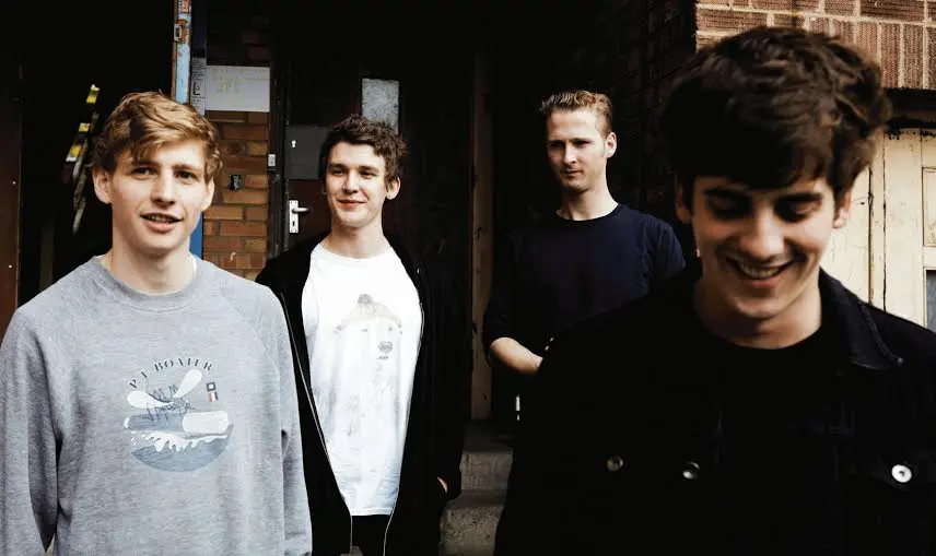 Il nuovo fenomeno indie rock inglese arriva da Liverpool e porta il nome dei Circa Waves