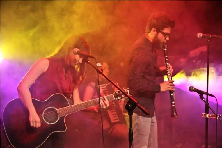 Al via il nuovo Live Music Contest lanciato da Linea d'Ombra per promuovere musicisti emergenti