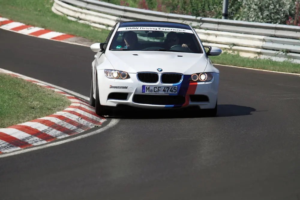 Bridgestone per BMW Driving Experience