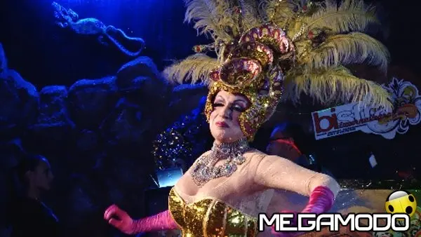 1000fabio nei panni della drag queen zia tiffany