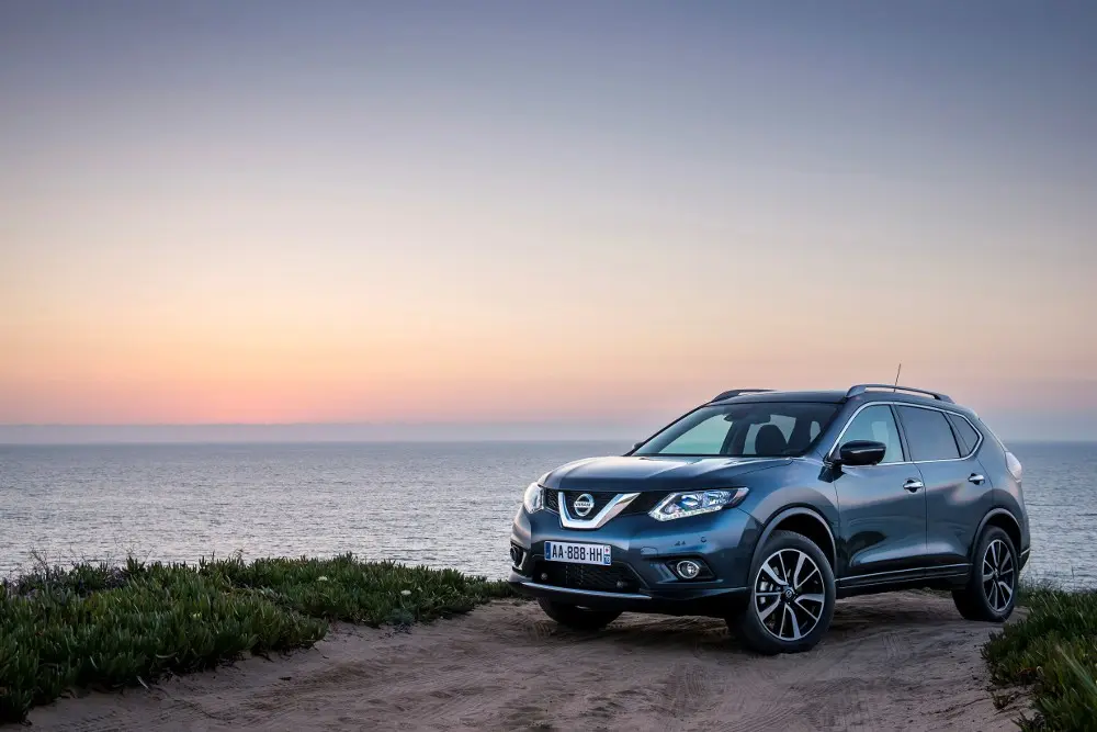 Nissan X-Trail: linee audaci e dotazioni intelligenti 