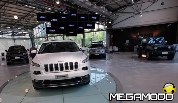 150516 j showroom jeep mmv