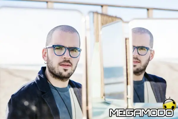 Paolo Simoni conquista le vette radiofoniche con il brano "Che stress"