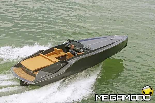 frauscher 747 mirage running