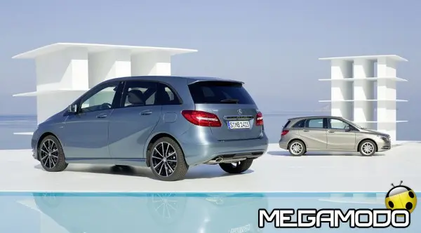 Mercedes-Benz Classe B: la monovolume dei record