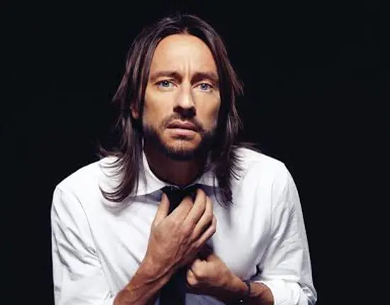 Bob Sinclar si prepara ad accendere la riviera adriatica: domani sera live all'Adriano Flacco di Pescara