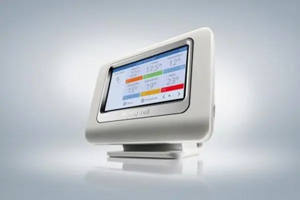 Con evohome Connected Comfort di Honeywell il riscaldamento si controlla da tablet o smartphone
