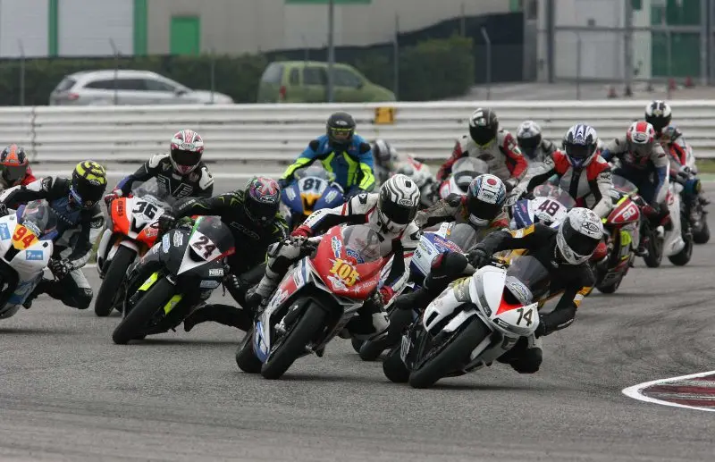 Al Mugello il terzo round della Michelin Power Cup 2014 