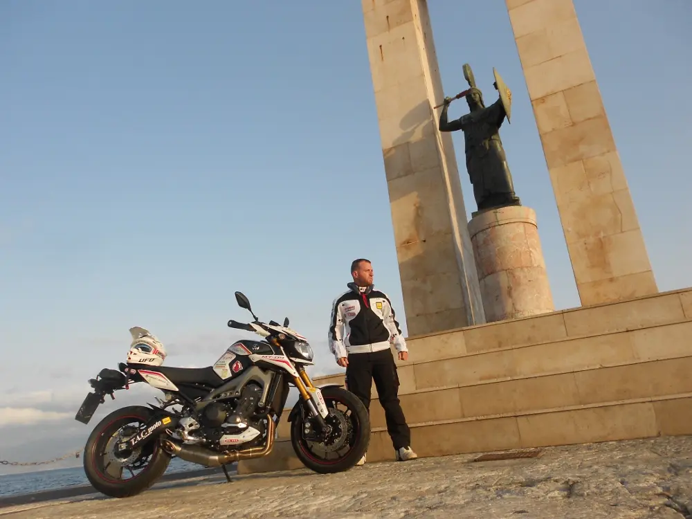 Yamaha MT-09 Street Rally e Gianclaudio Aiossa per la sfida "Transiberiana da record"