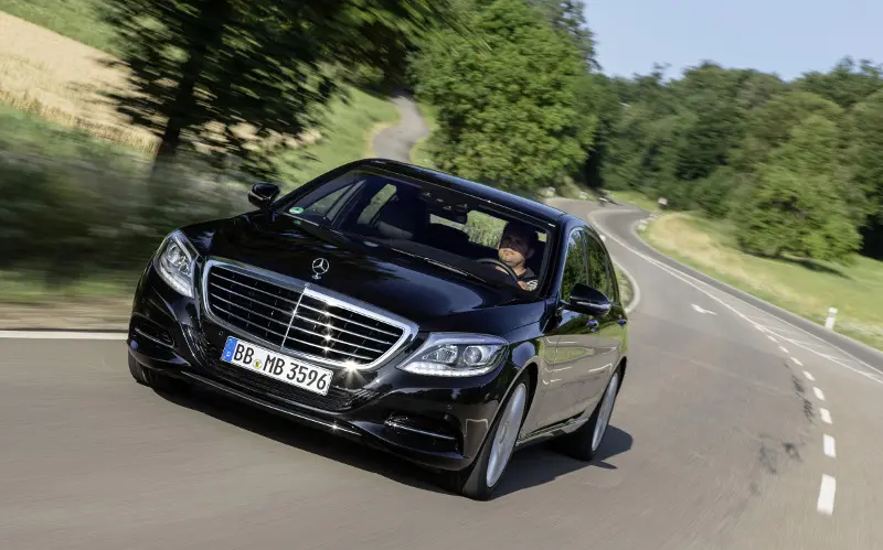 Mercedes-Benz Classe S 500 Plug-In Hybrid ordinabile da subito