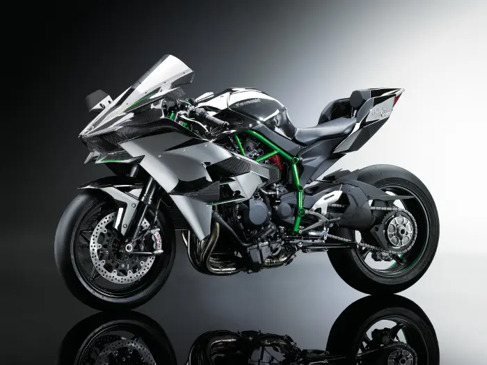 Kawasaki Ninja H2R: un’accelerazione mai provata prima