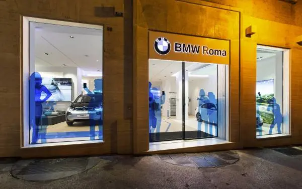 Il 23 settembre BMW Roma inaugura la mostra “Incontro con l’Arte”