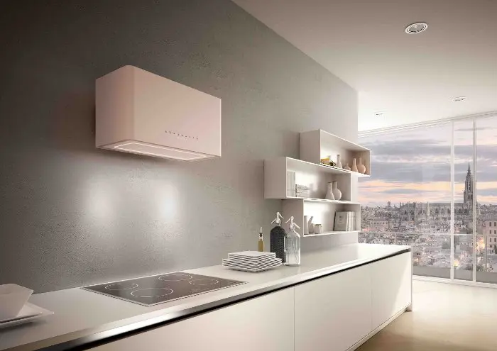 Da Faber le nuove cappe smart Carré e Thalia