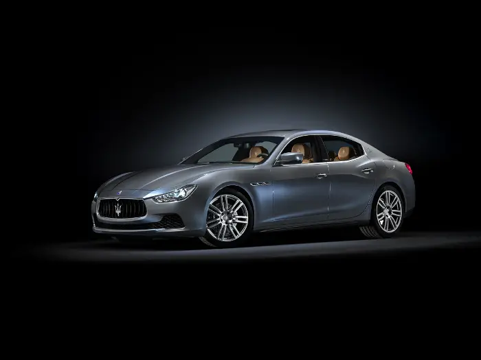 La Concept Car Maserati Ghibli Ermenegildo Zegna Edition debutta a Parigi