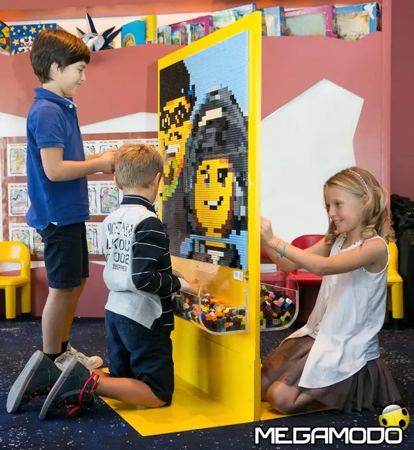 msc1419618 life on board child