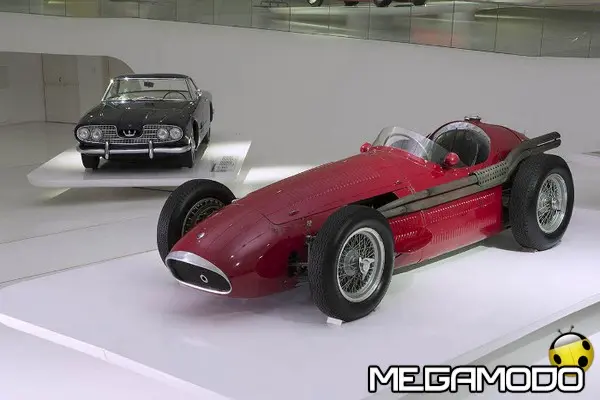 primo piano della 250f esposta al mef 1