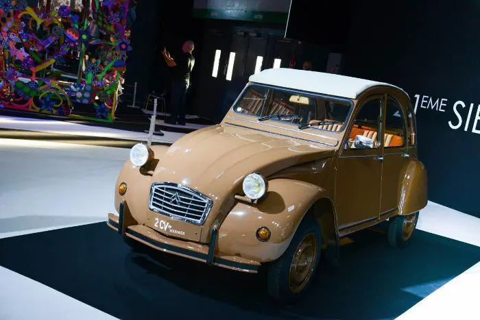 Citroen al Mondial di Parigi: quando l’Auto incontra la Moda 