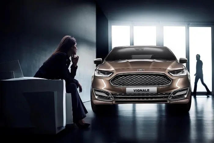 Ford porta al Salone di Parigi 2014 l'esclusività della Vignale Lounge